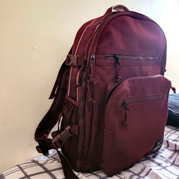 Maroon Nike Utility Training Backpack - Picture 4 of 7